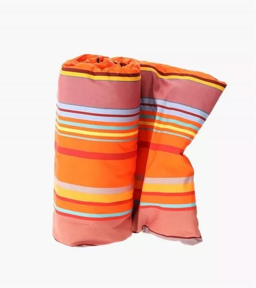 Sunbrella and Les Toiles du Soleil Bonbon Plume outdoor fabric in a sun lounger mattress