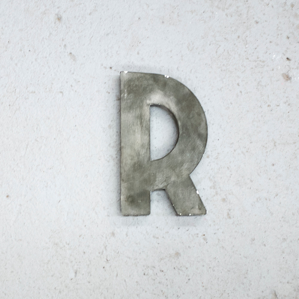 Zinc Letter R